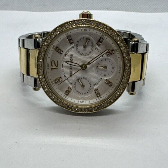Michael Kors MK6055 Women\'s Two Tone Stainless Steel Analog Dial Watch JNA243
